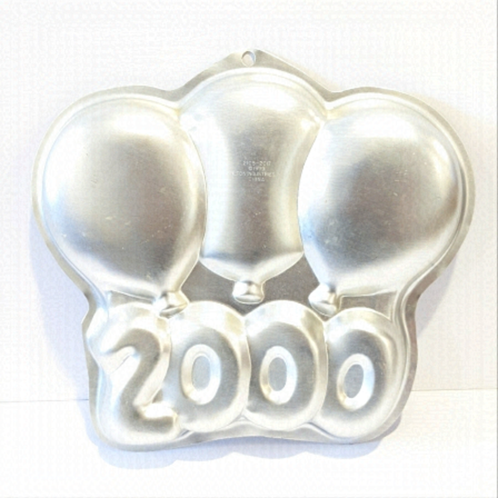 VINTAGE Wilton balloon 2000 cake pan 2105-2017